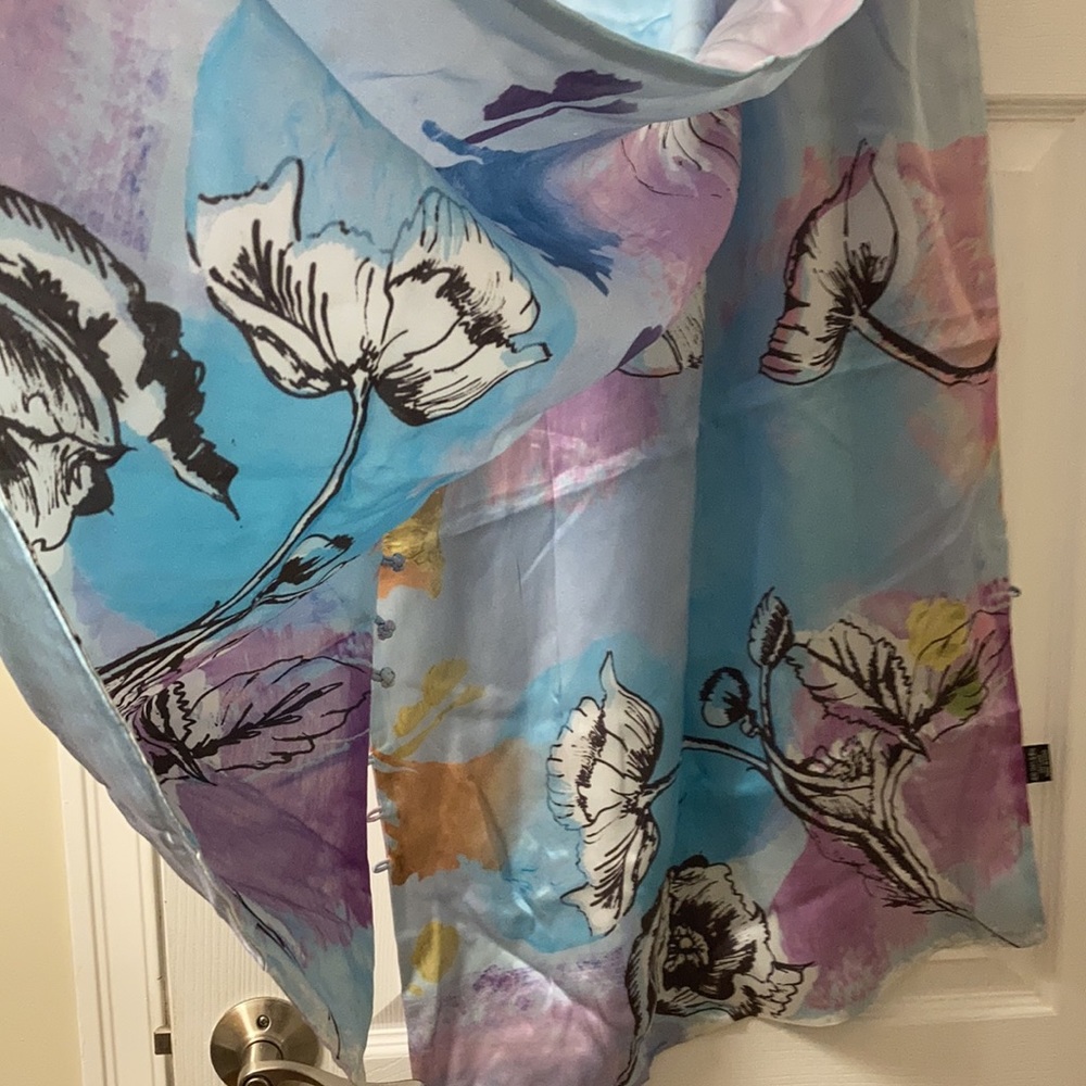 Large 100% silk reversible 2 ply scarf